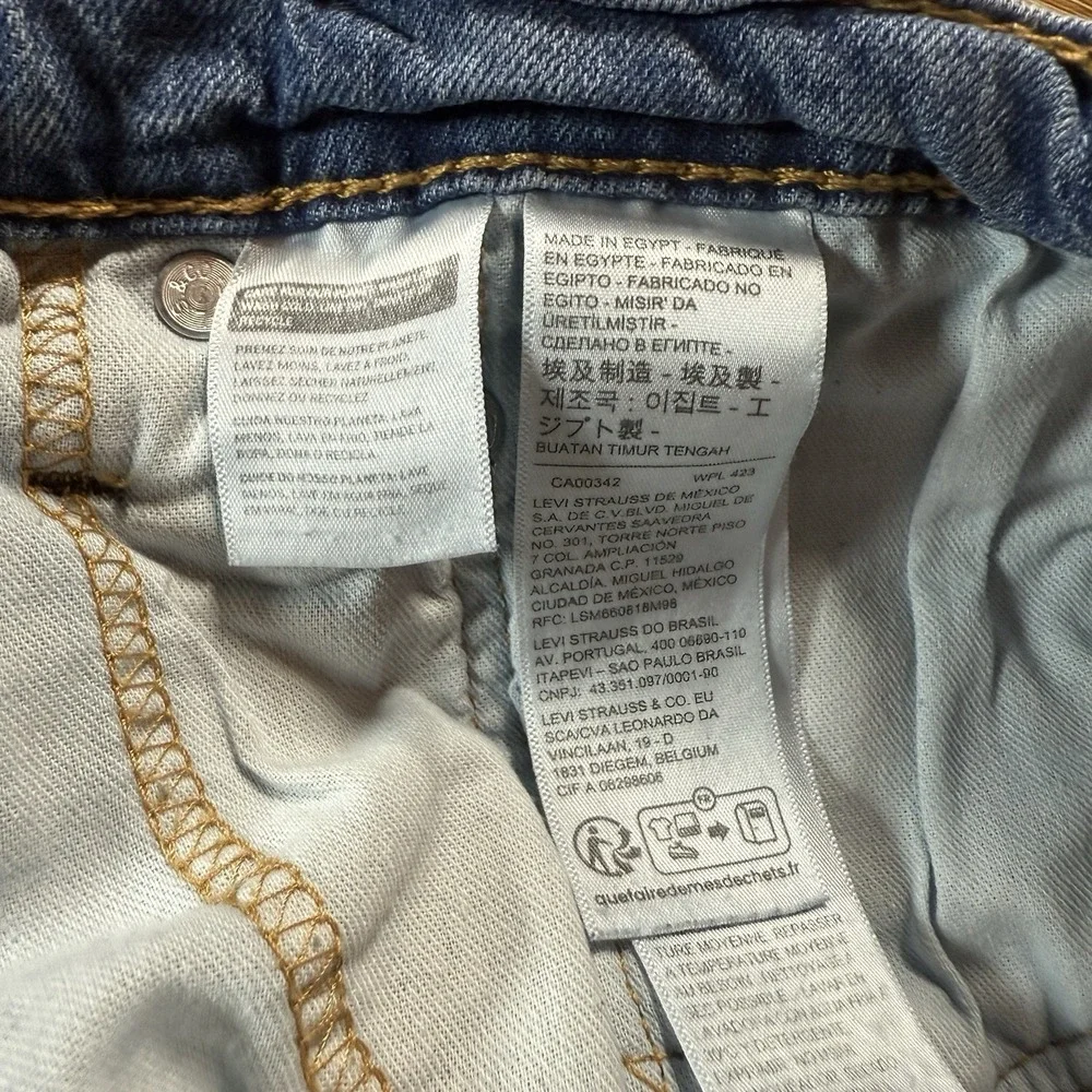 Levis levi 559
